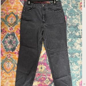 Belk Wonderly Perfect Wash Jeans